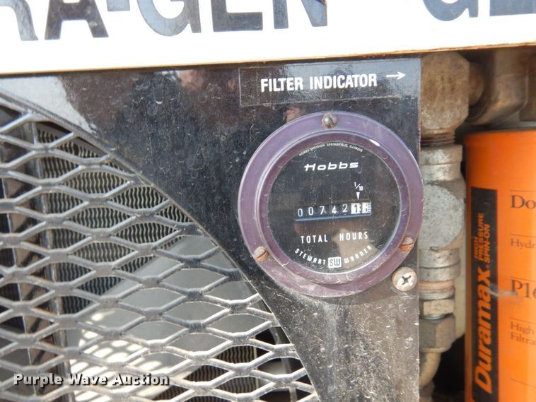 image for item MH9186 1987 Ford 8000  mobile command center