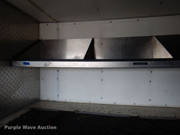 image for item MH9186 1987 Ford 8000  mobile command center