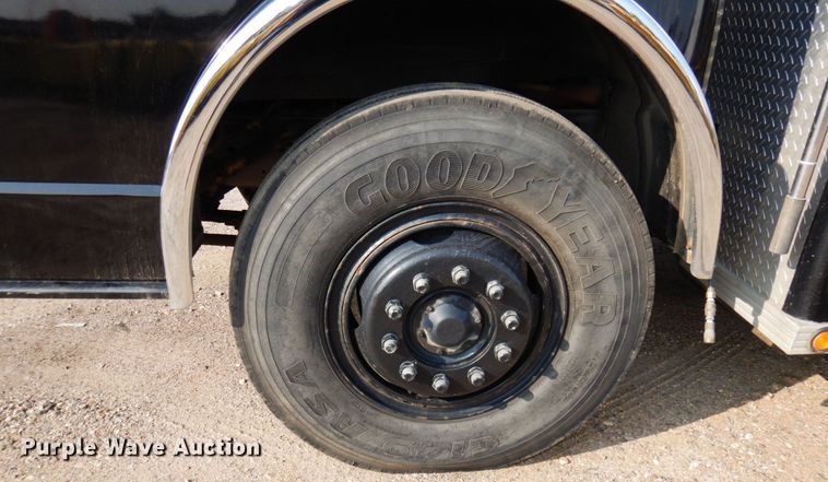 image for item MH9186 1987 Ford 8000  mobile command center