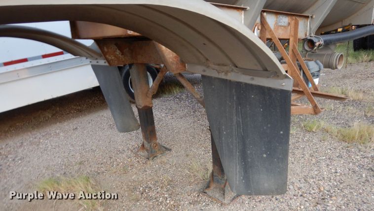image for item MH9188 1998 Arco  tank trailer