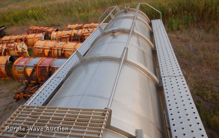 image for item MH9188 1998 Arco  tank trailer