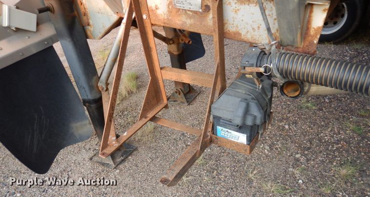 image for item MH9188 1998 Arco  tank trailer