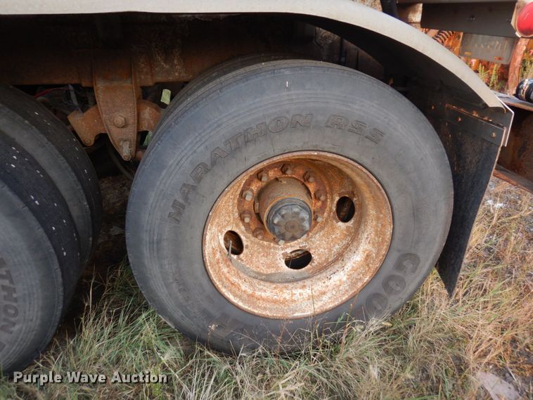 image for item MH9188 1998 Arco  tank trailer