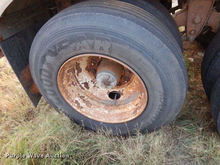 image for item MH9188 1998 Arco  tank trailer