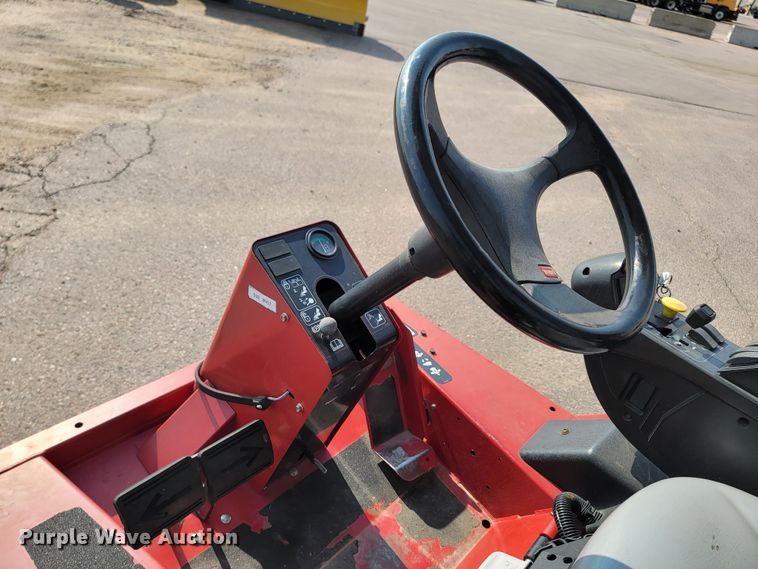 image for item MH9195 Toro Groundsmaster 4000D  lawn mower