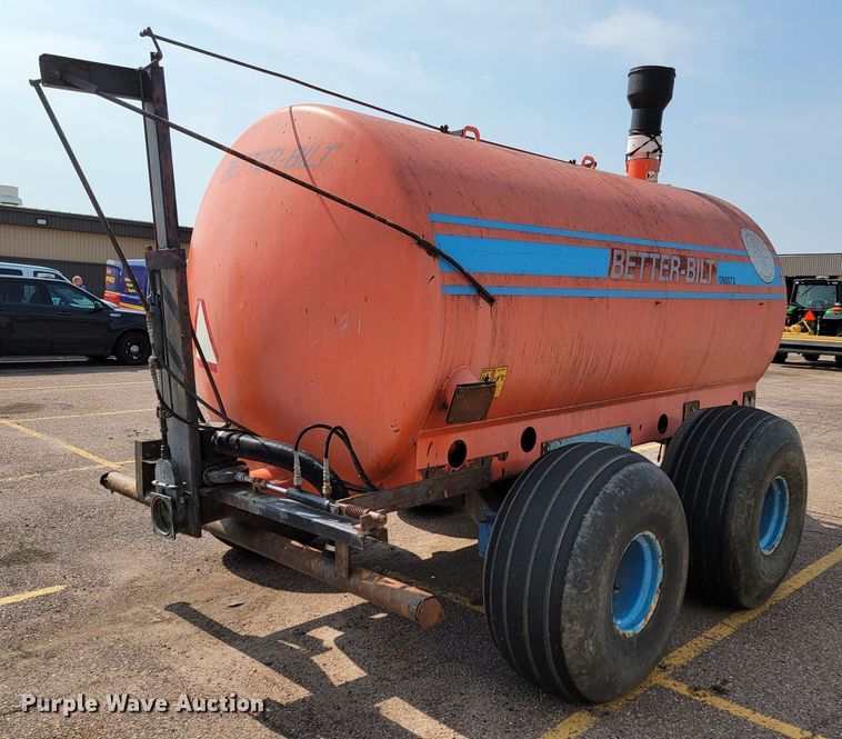 image for item MH9199 Better Bilt 2600  tank trailer