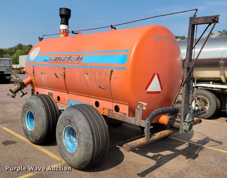 image for item MH9199 Better Bilt 2600  tank trailer