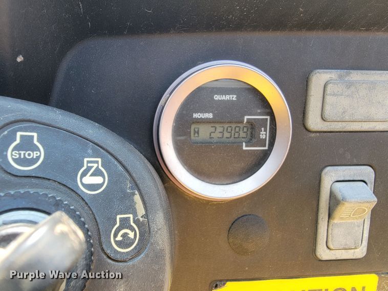 image for item MH9202 2011 John Deere Gator  utility vehicle