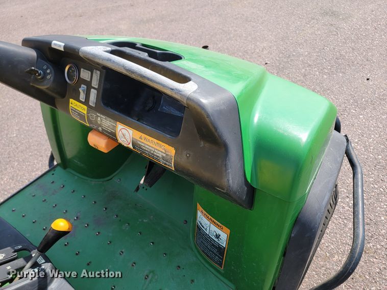 image for item MH9202 2011 John Deere Gator  utility vehicle