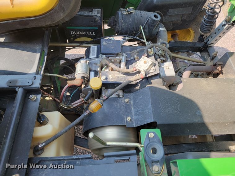 image for item MH9202 2011 John Deere Gator  utility vehicle