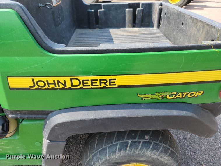 image for item MH9202 2011 John Deere Gator  utility vehicle