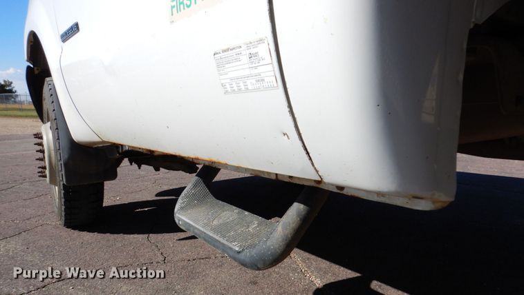 image for item MH9228 2002 Ford F550 Super Duty XL  dump truck