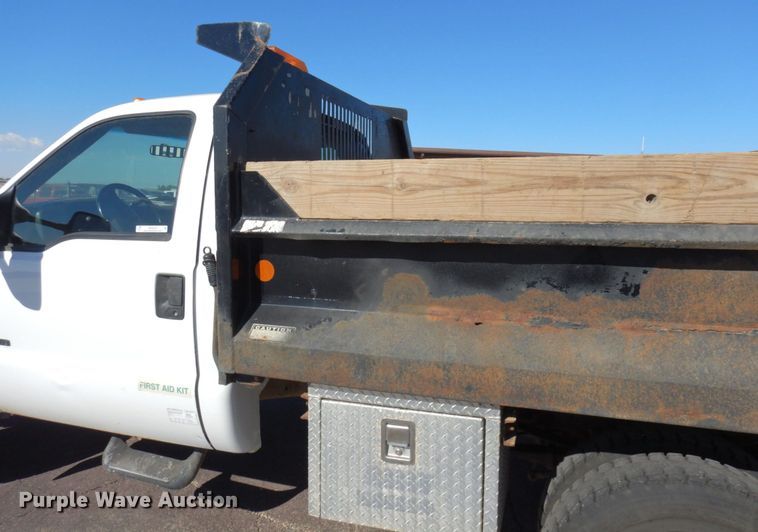 image for item MH9228 2002 Ford F550 Super Duty XL  dump truck