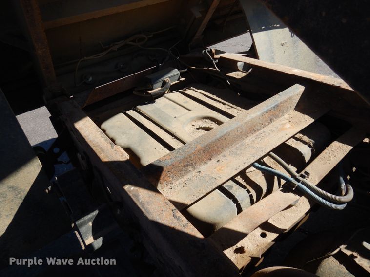 image for item MH9228 2002 Ford F550 Super Duty XL  dump truck