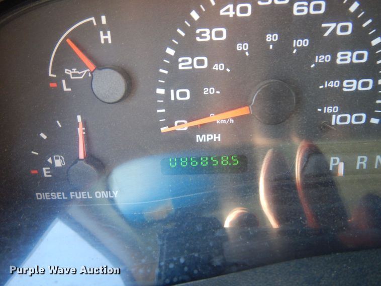 image for item MH9228 2002 Ford F550 Super Duty XL  dump truck