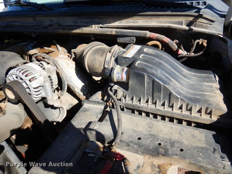 image for item MH9228 2002 Ford F550 Super Duty XL  dump truck