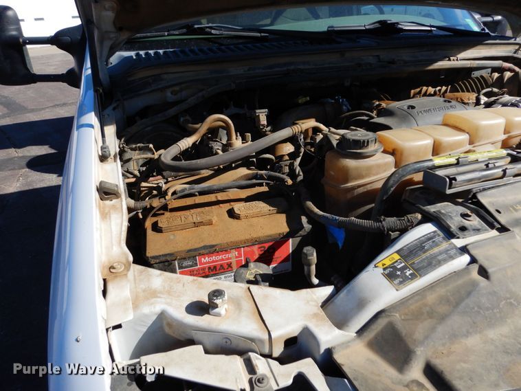 image for item MH9228 2002 Ford F550 Super Duty XL  dump truck