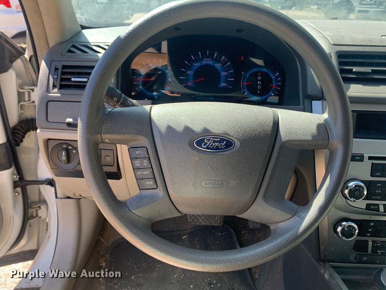 image for item MH9801 2011 Ford Fusion
