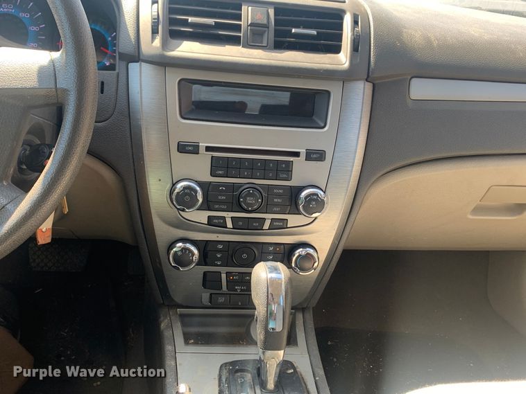 image for item MH9801 2011 Ford Fusion