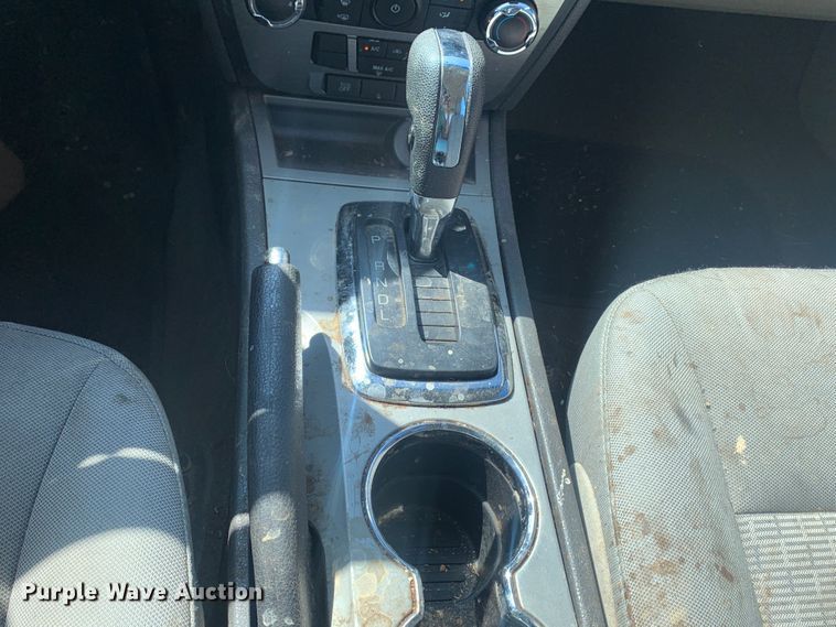 image for item MH9801 2011 Ford Fusion