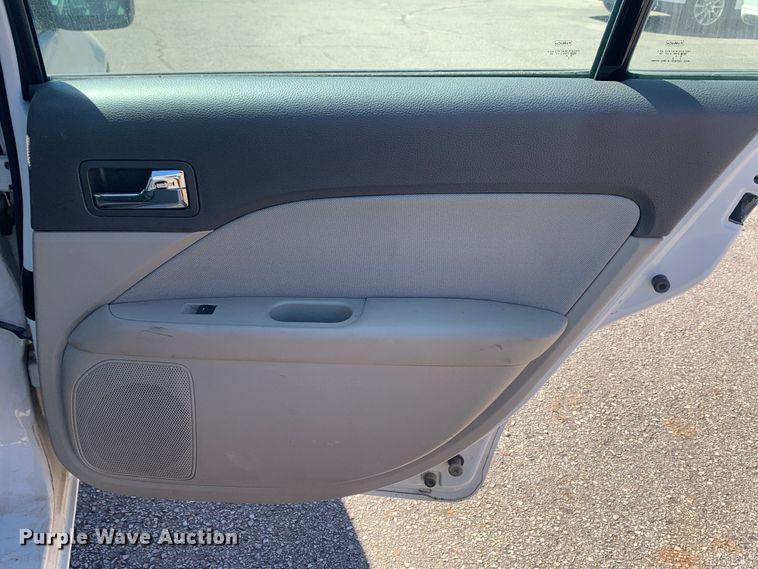 image for item MH9801 2011 Ford Fusion