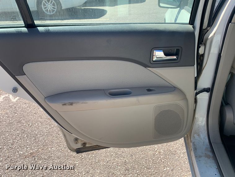 image for item MH9801 2011 Ford Fusion