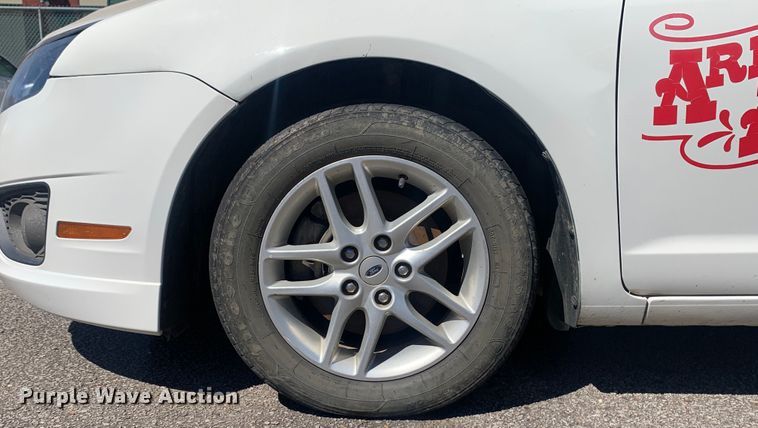 image for item MH9801 2011 Ford Fusion