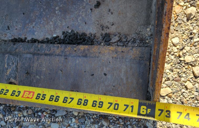 image for item MK9371 1998 New Holland LX665 Turbo  skid steer loader