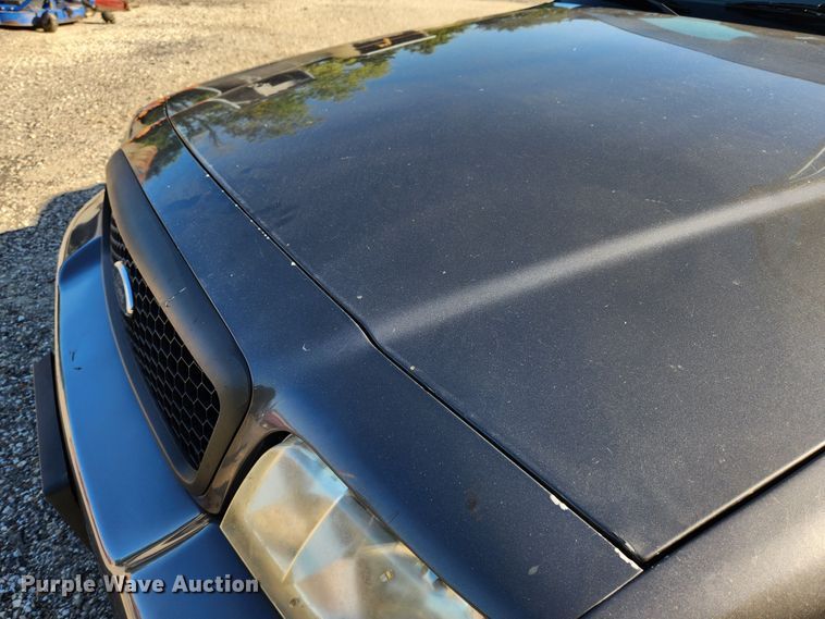 image for item MK9373 2005 Ford Crown Victoria Police Interceptor