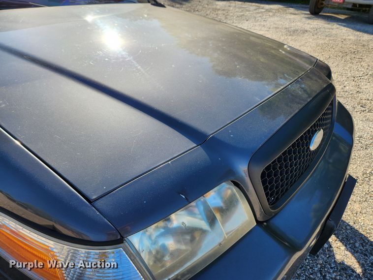 image for item MK9373 2005 Ford Crown Victoria Police Interceptor
