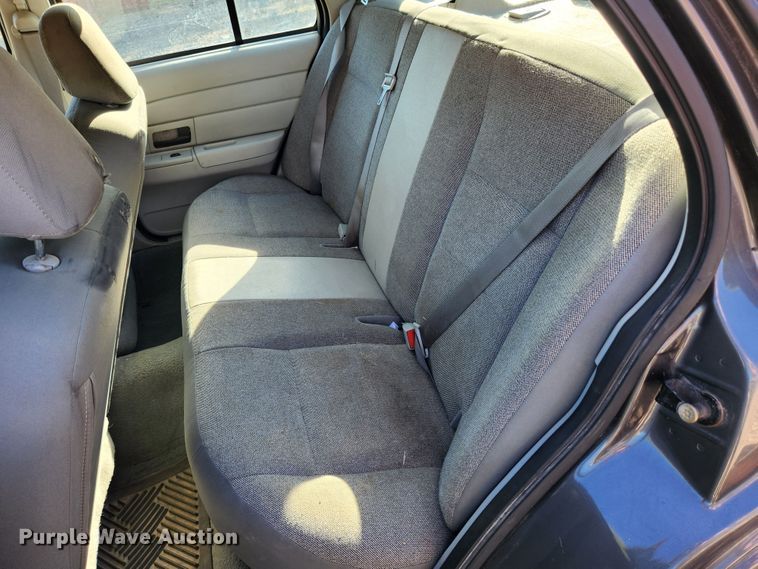 image for item MK9373 2005 Ford Crown Victoria Police Interceptor