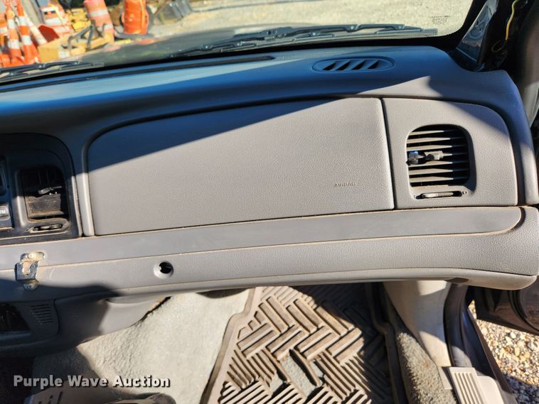 image for item MK9373 2005 Ford Crown Victoria Police Interceptor