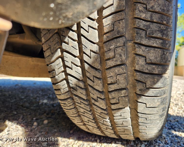 image for item MK9373 2005 Ford Crown Victoria Police Interceptor