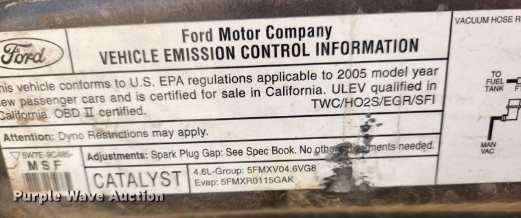 image for item MK9373 2005 Ford Crown Victoria Police Interceptor