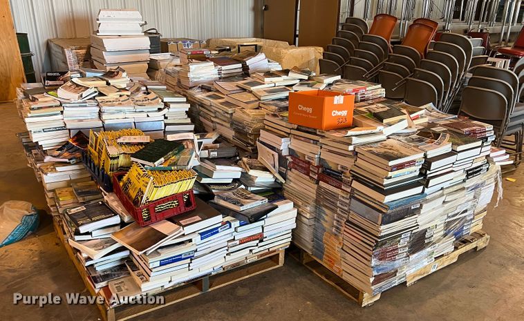 image for item MQ9827 (5) pallets of textbooks