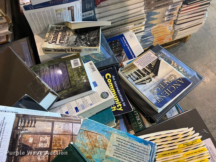 image for item MQ9827 (5) pallets of textbooks