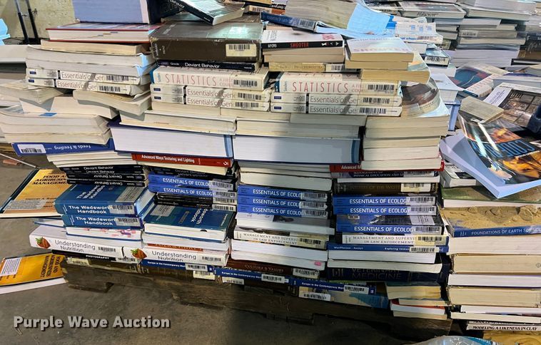 image for item MQ9827 (5) pallets of textbooks