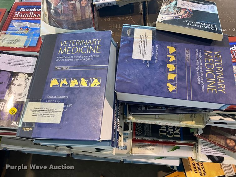 image for item MQ9827 (5) pallets of textbooks