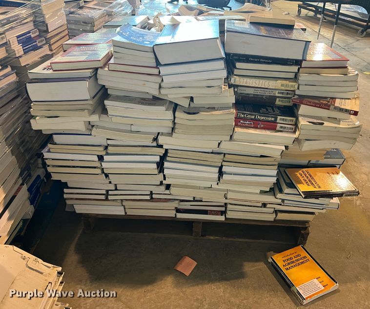 image for item MQ9827 (5) pallets of textbooks