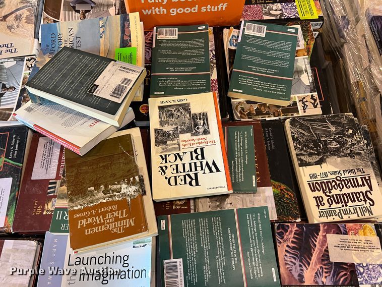 image for item MQ9827 (5) pallets of textbooks