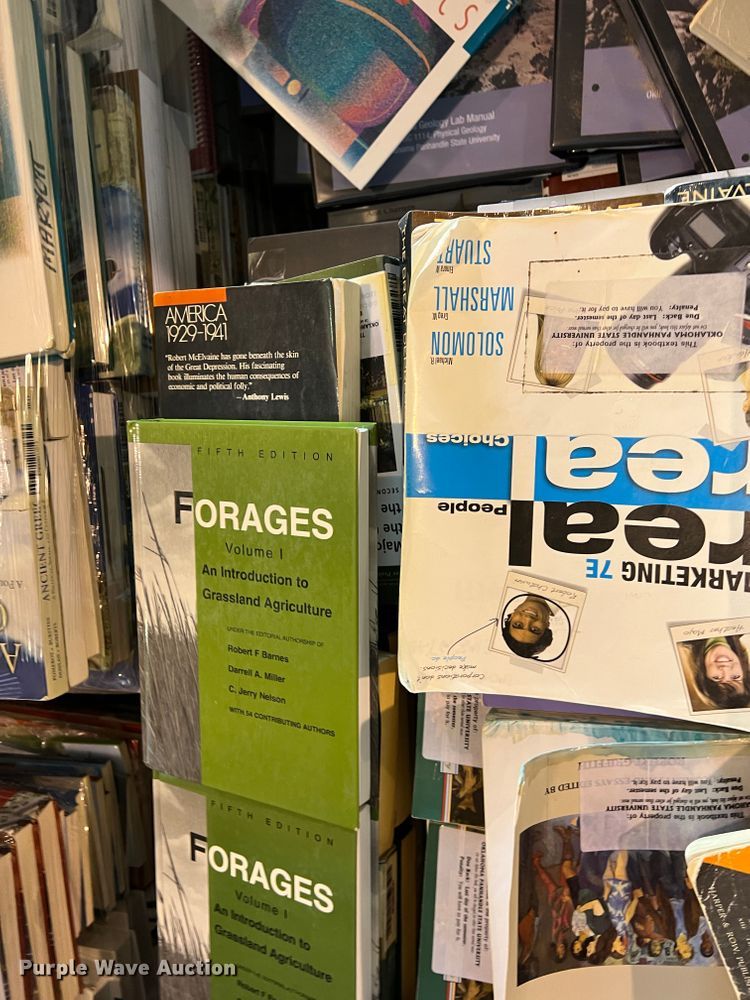 image for item MQ9827 (5) pallets of textbooks