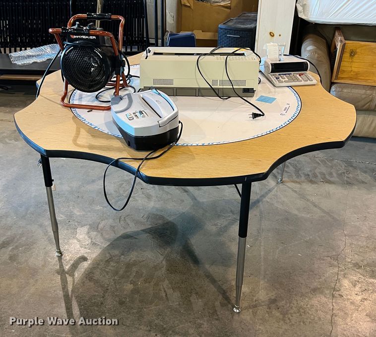 image for item MQ9829 Furniture