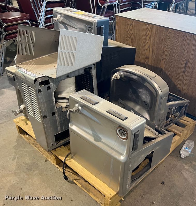 image for item MQ9830 (5) Elkay water fountains