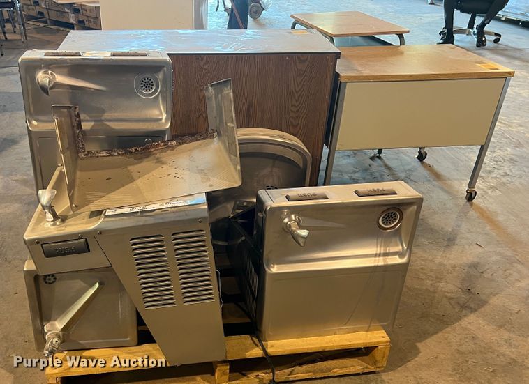 image for item MQ9830 (5) Elkay water fountains