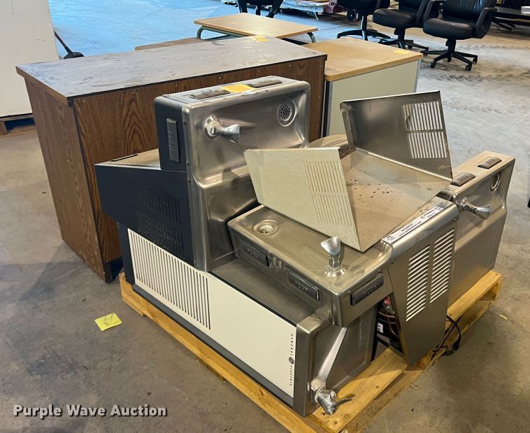 image for item MQ9830 (5) Elkay water fountains