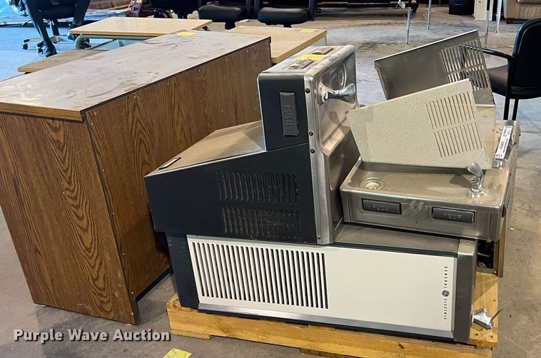 image for item MQ9830 (5) Elkay water fountains