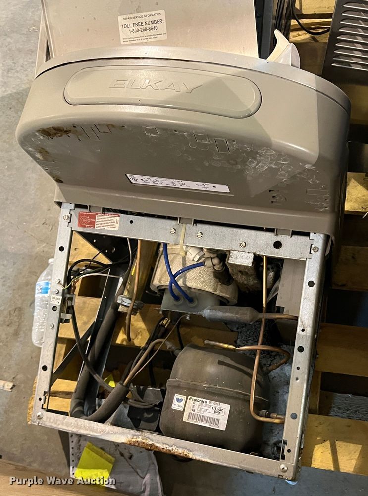 image for item MQ9830 (5) Elkay water fountains