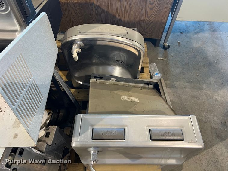 image for item MQ9830 (5) Elkay water fountains