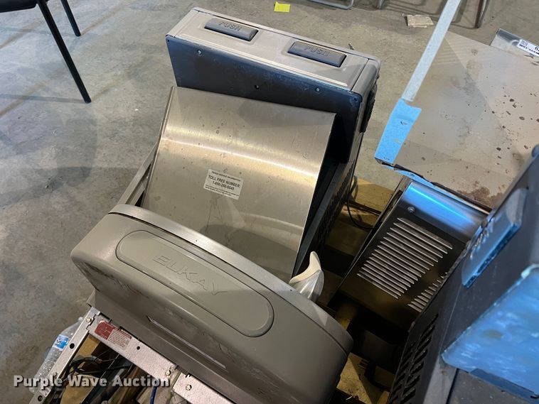 image for item MQ9830 (5) Elkay water fountains