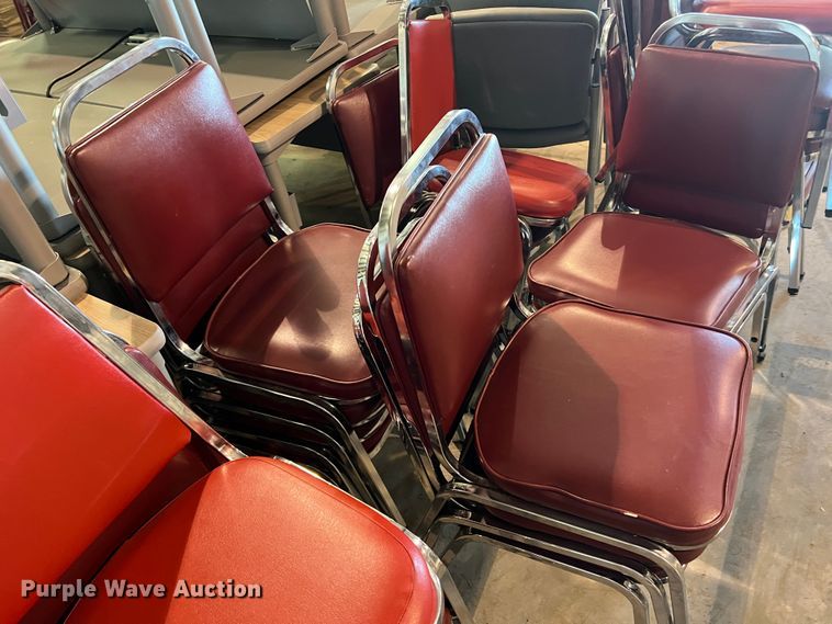 image for item MQ9831 Approximately 163 chairs